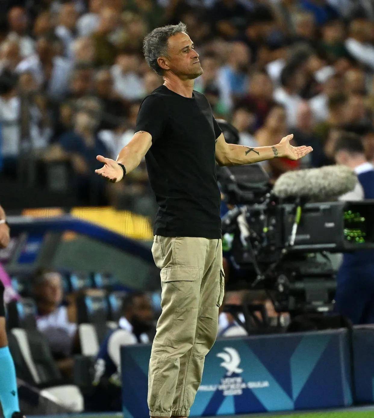 开云中国-NBA季后赛关键时刻走向成谜，巴黎圣日耳曼复出首秀，球迷炸锅，心理建设被强调的简单介绍